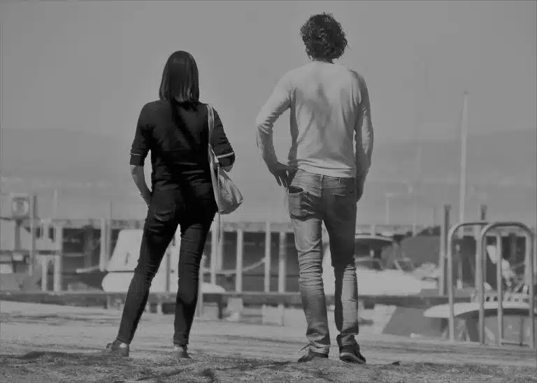 New To Divorce – Pros and Cons of Filling for A Divorce Yourself