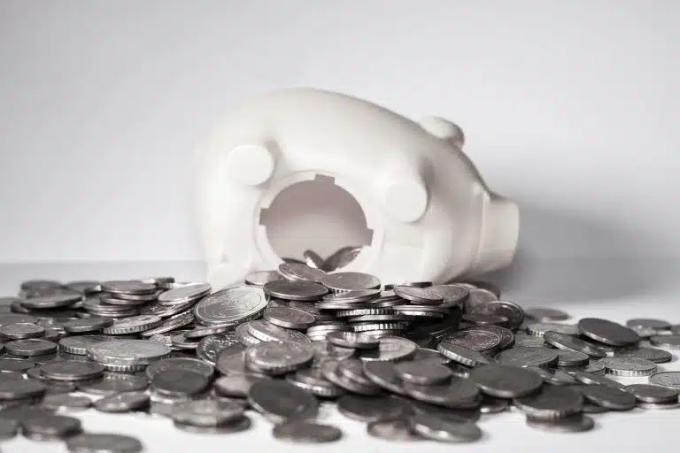 10 Ways To Save Money In A Divorce