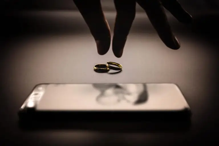 Why Using AI for Your Divorce Case Is Not a Good Idea